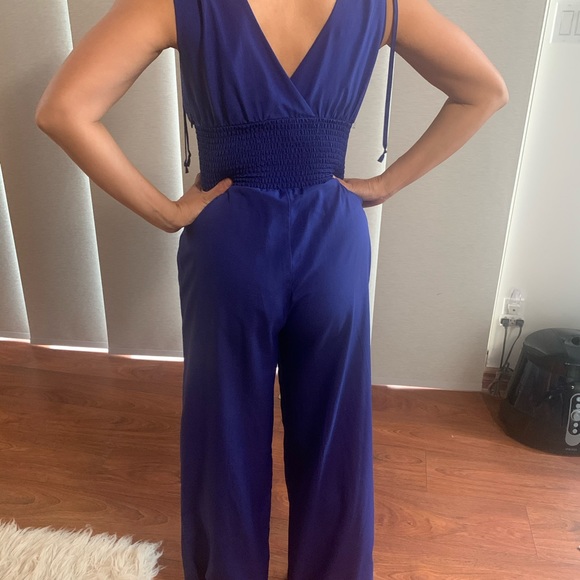 Bebe jumpsuit - Picture 2 of 2